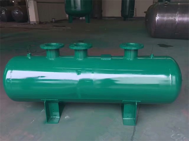 1679991473376569.jpeg 襄州襄州襄州蒸汽分气缸1.jpeg